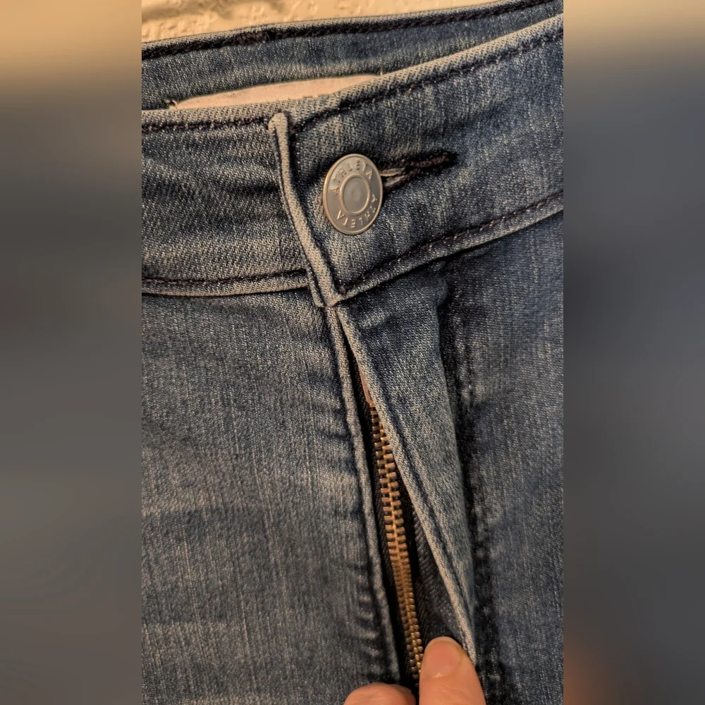 Athleta Sculptek Flare Jeans In True Blue Classic - Picture 5 of 10